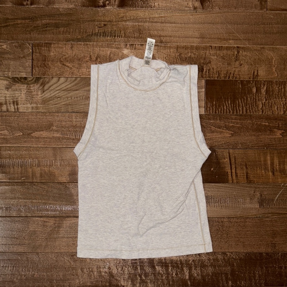SKIMS: Cream Muscle Tee with Mock Neck. Worn once. No flaws.